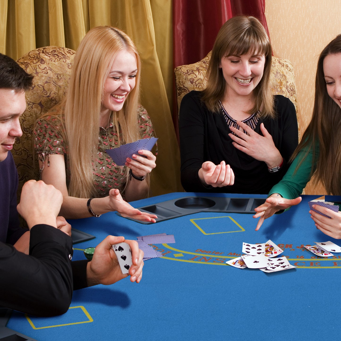 Kingsly Contemporary Velvet Octagon Poker Table