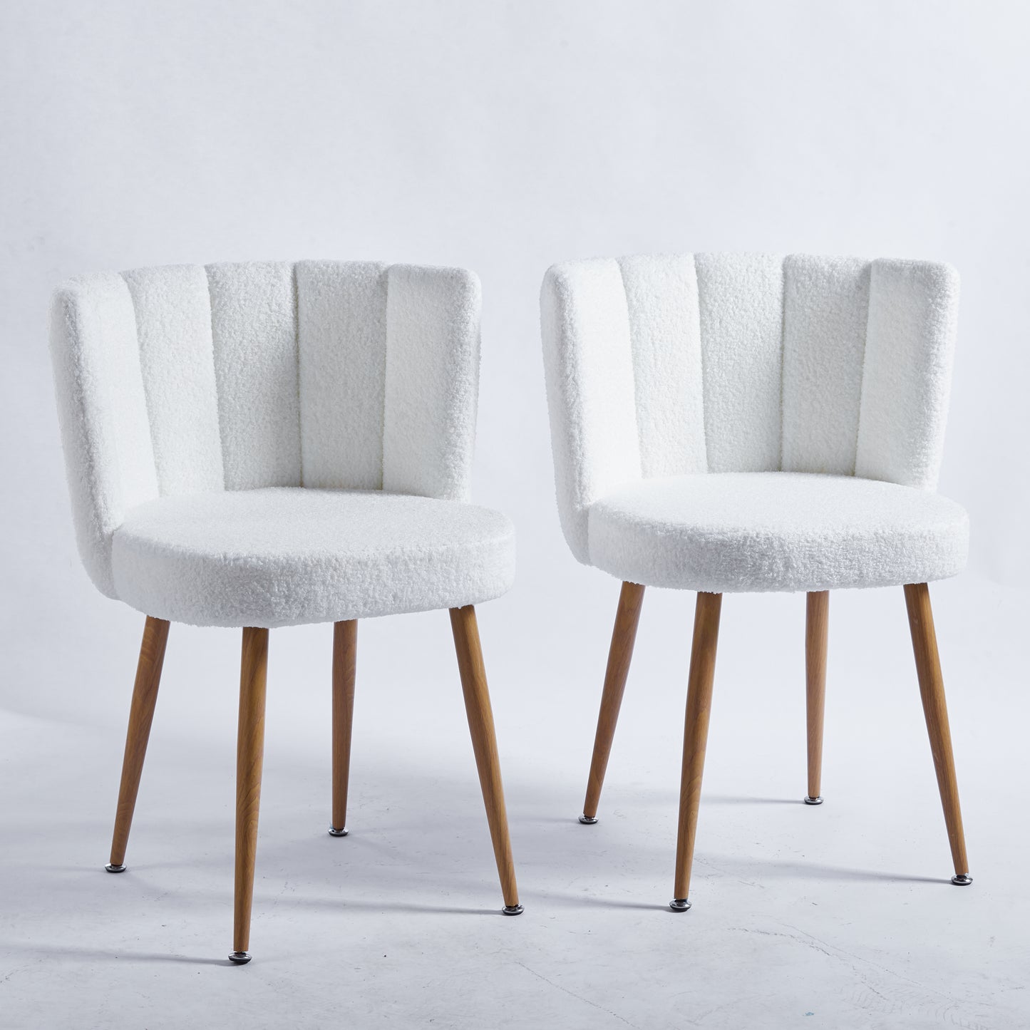 Cleo Contemporary Backrest Cushions Chair