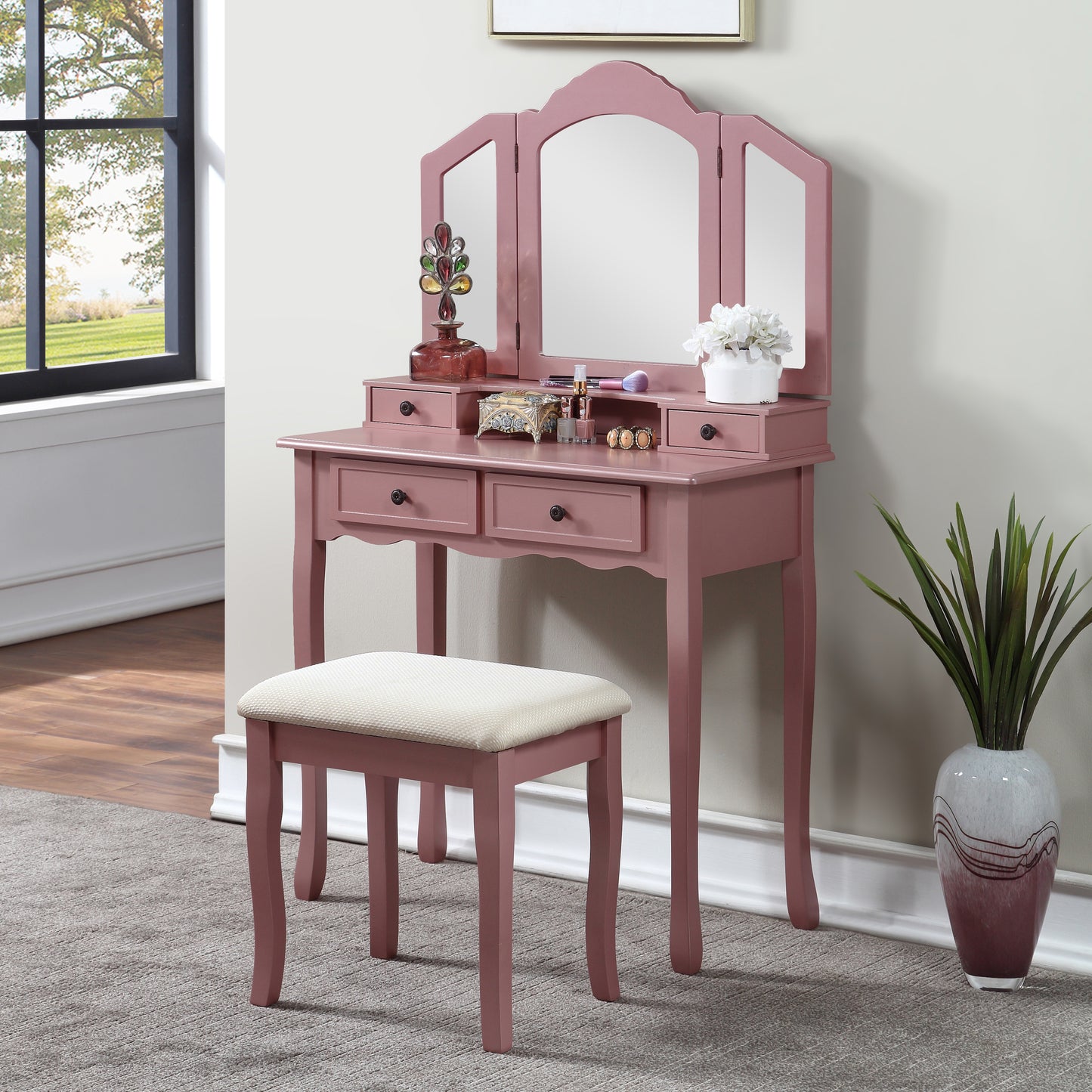 Lazzareschi Traditional Sanlo Vanity