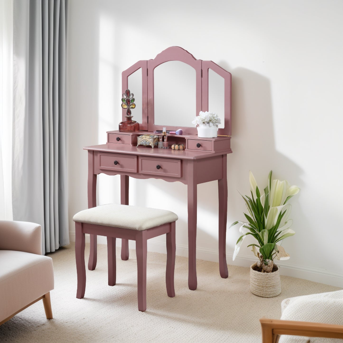 Lazzareschi Traditional Sanlo Vanity