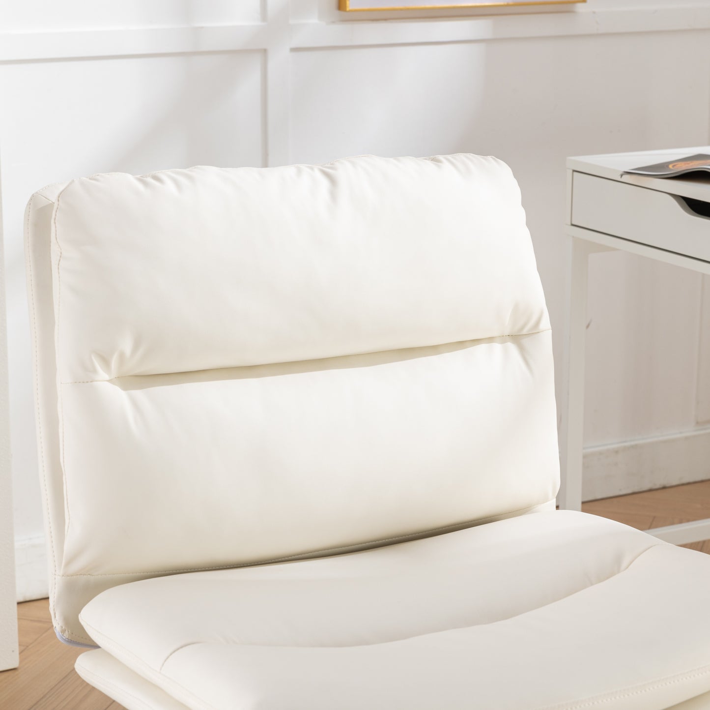 Centerville Contemporary Velvet Swivel Chair