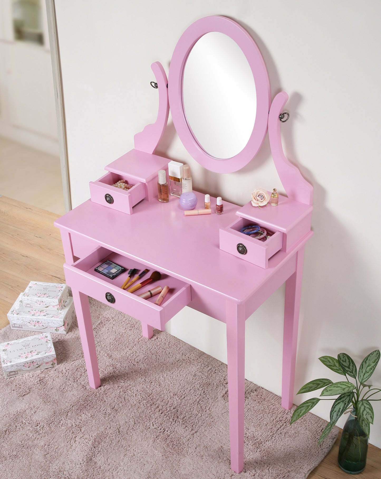Marcel Modern Moniya Vanity Set