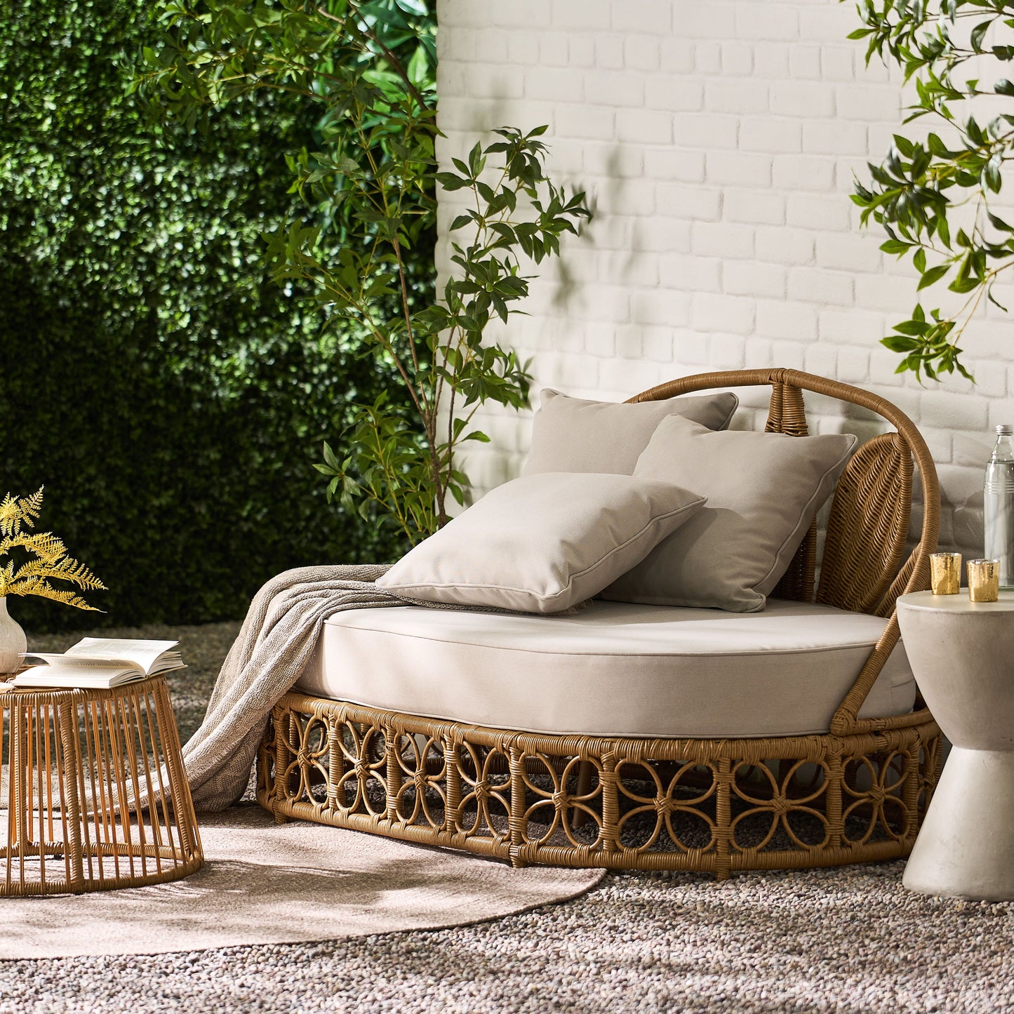 Fremont Craftsman Outdoor Ratten Daybed