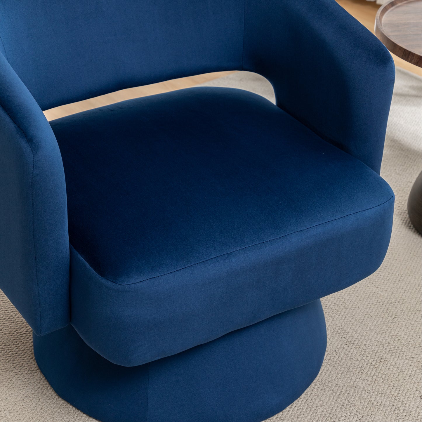 Elmcrest Traditional Velvet Swivel Accent Chair