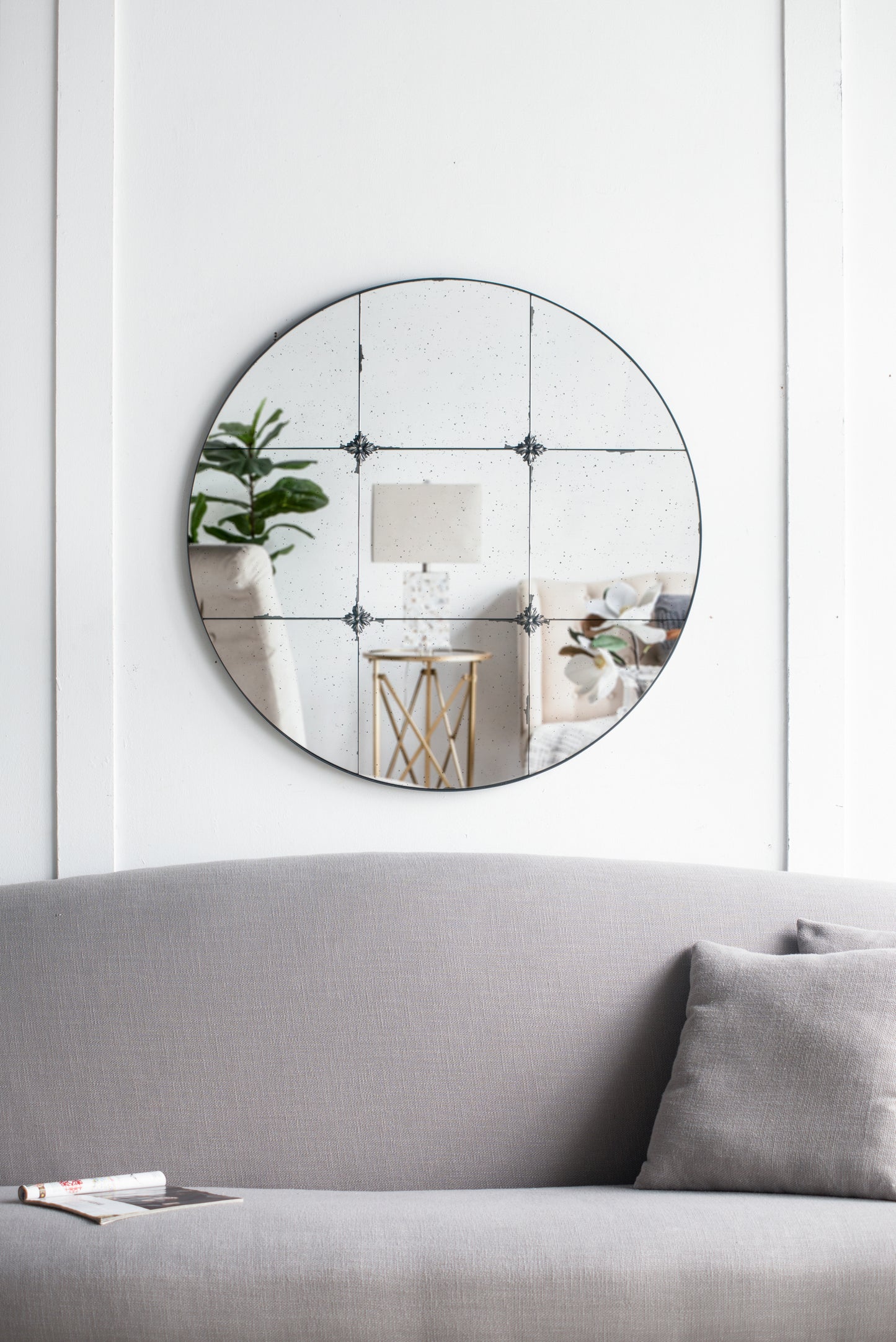 Silverleaf Traditional Antique Glass Wall Mirror