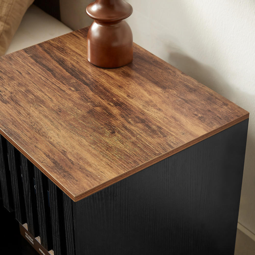 Lazzareschi Mid-Century Nightstand Set
