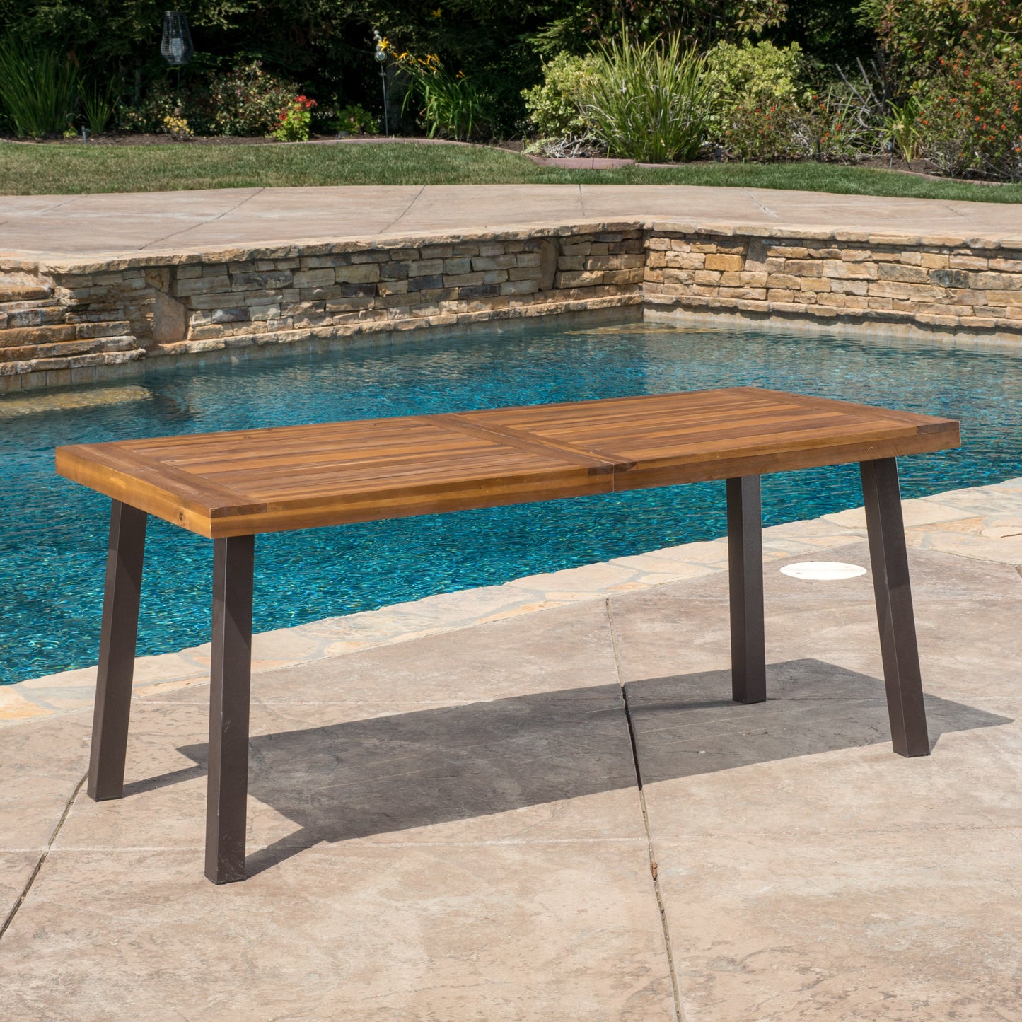 Lula Modern Simple Table