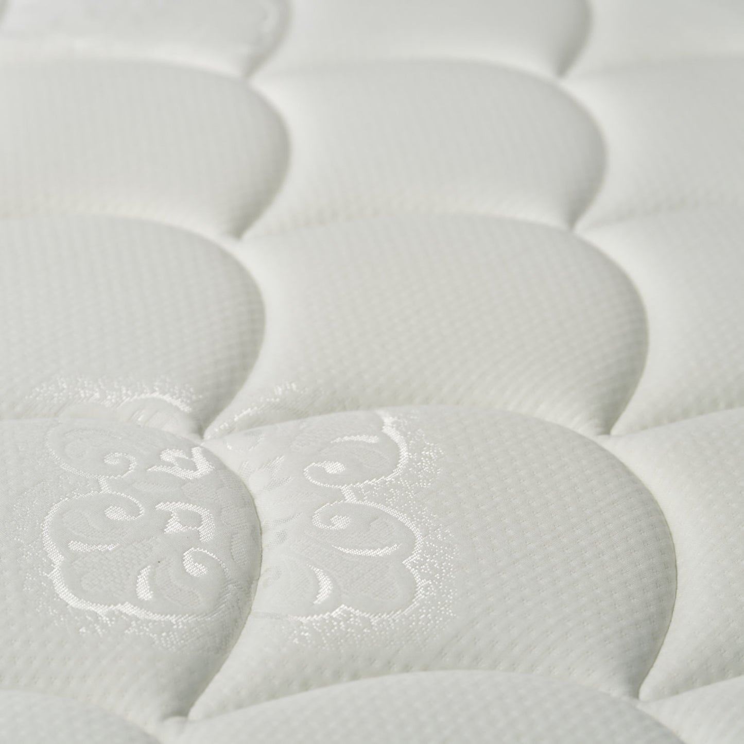 Marites Contemporary Queen Gel Hybrid Mattress