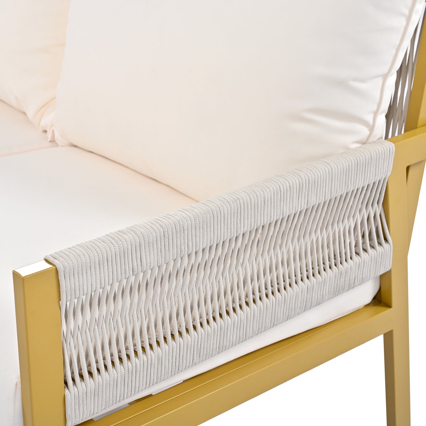 Elmcrest Modern Outdoor Living Comfort