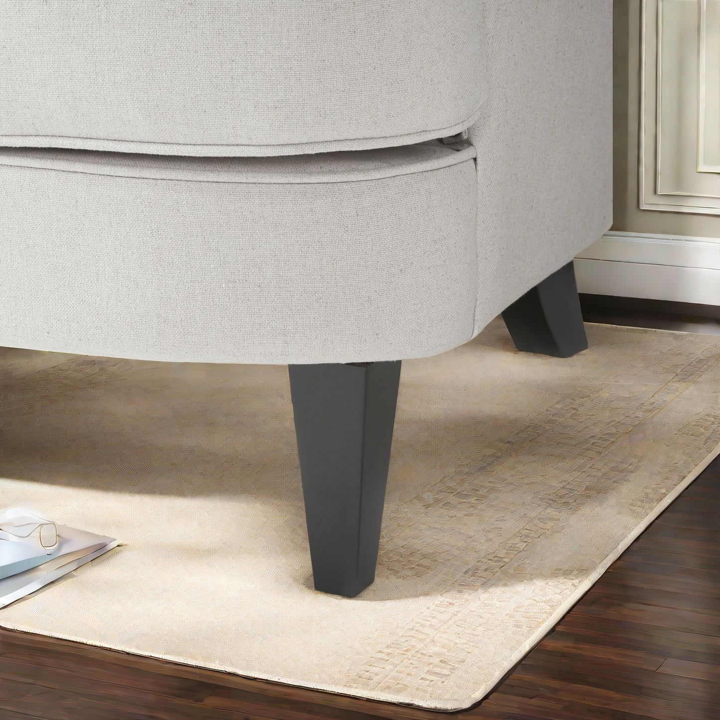 Justo Traditional Upholstered Fabric Club Chair