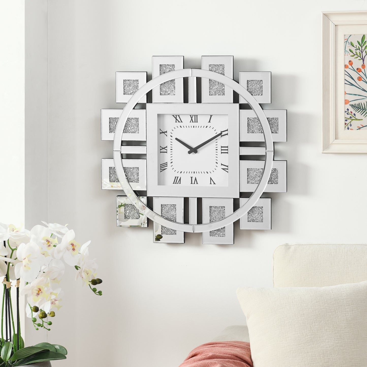 Luz Contemporary Classic Wall Clock