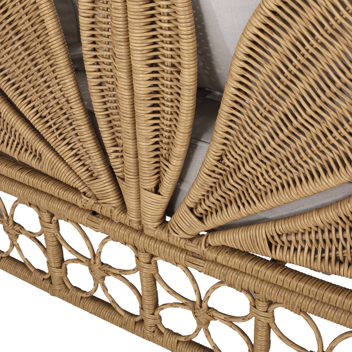 Fremont Craftsman Outdoor Ratten Daybed