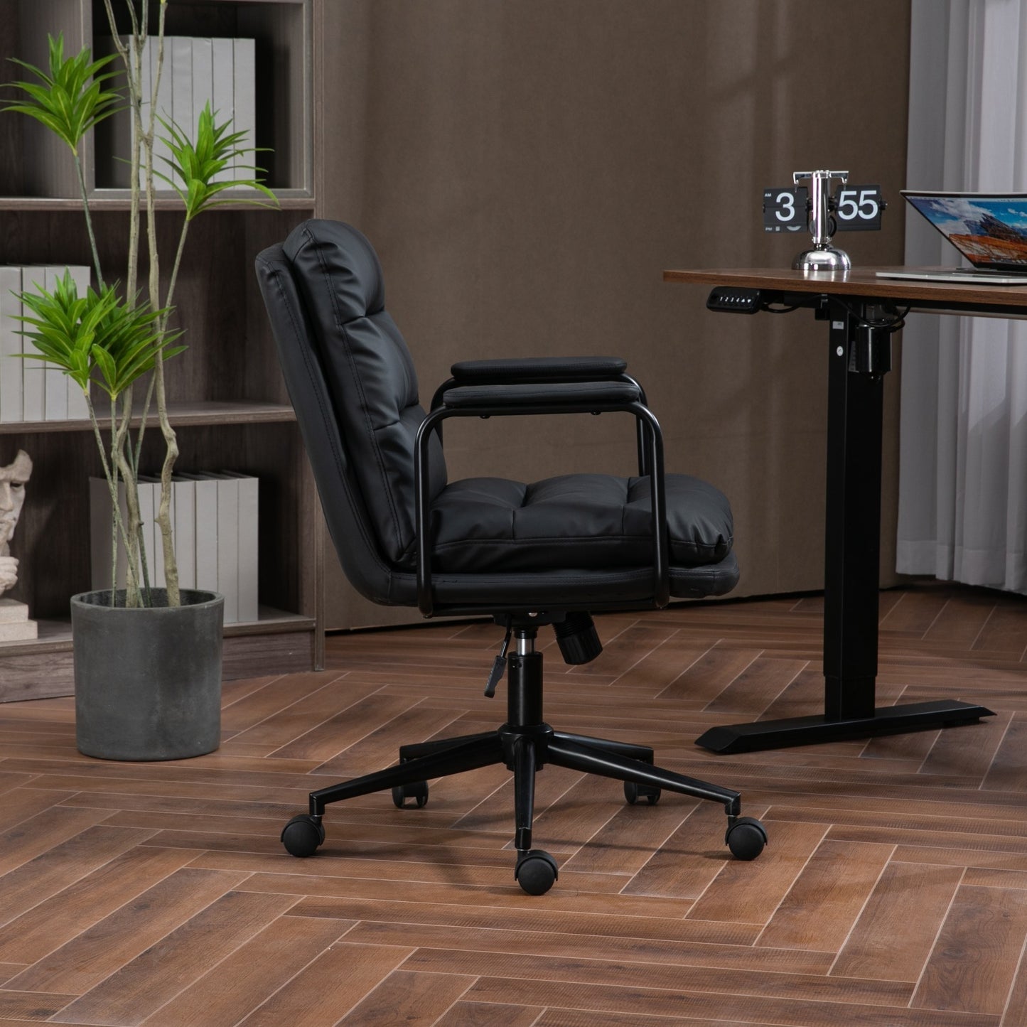Kingsly Contemporary Ergonomic PU Leather Chair