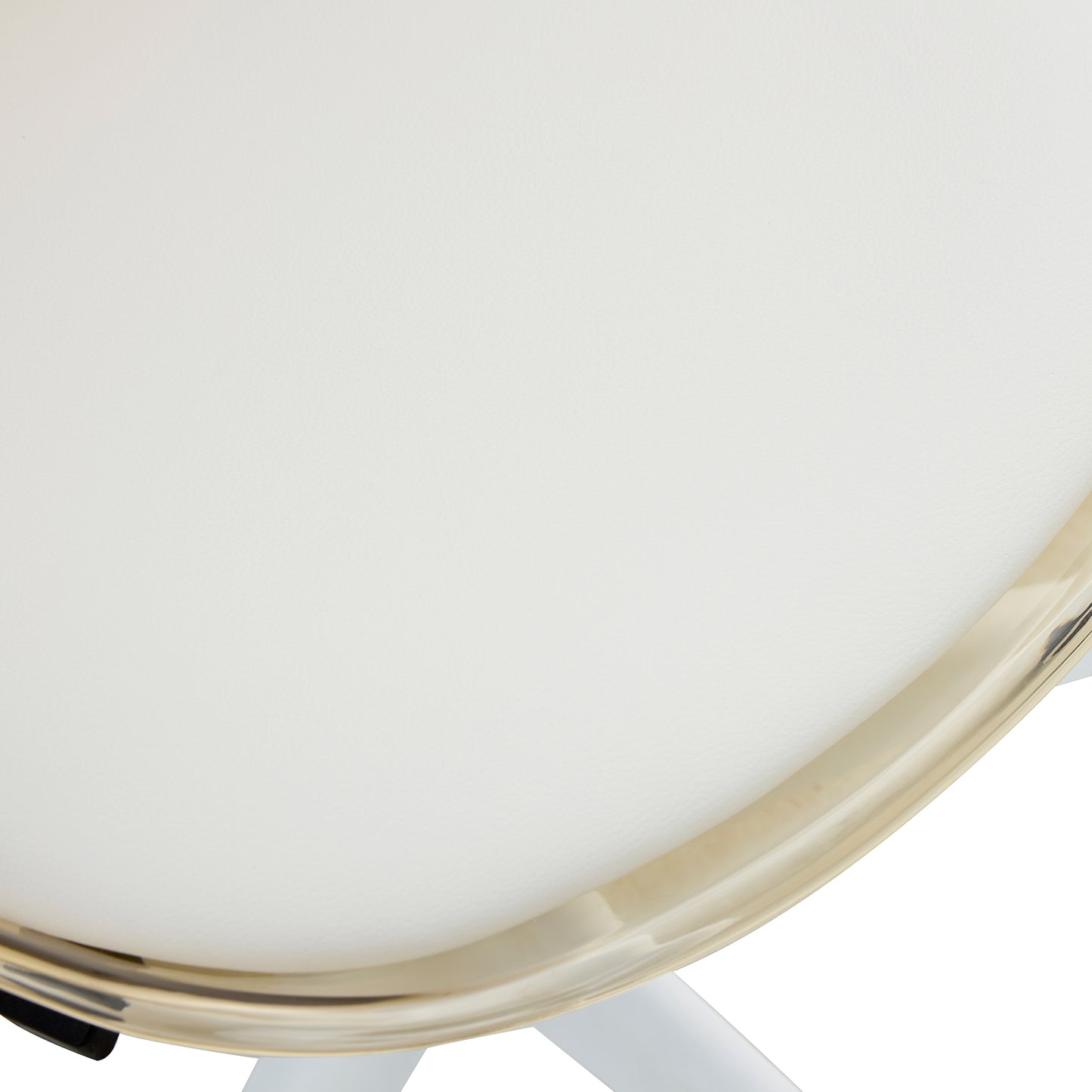 Luz Modern Amber Swivel Chair