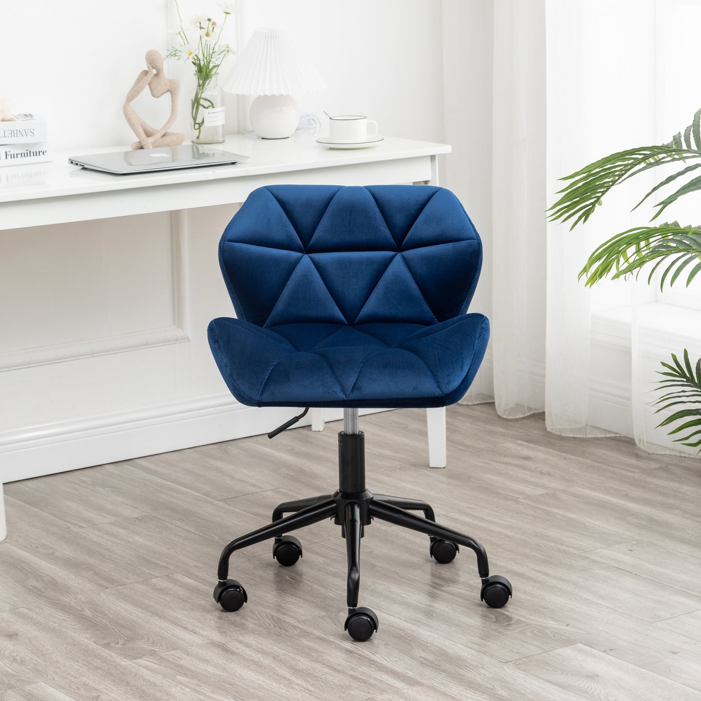 Eda Modern Tufted Swivel Chair
