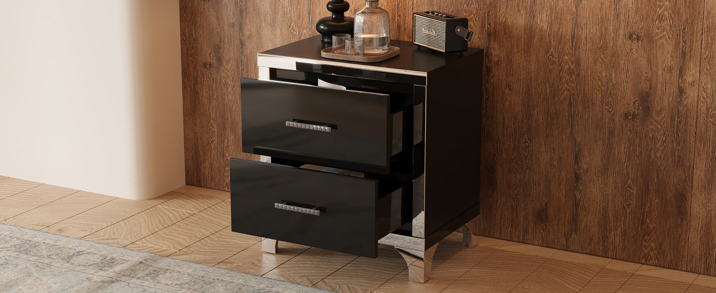 Silverleaf Modern Mirrored Nightstand