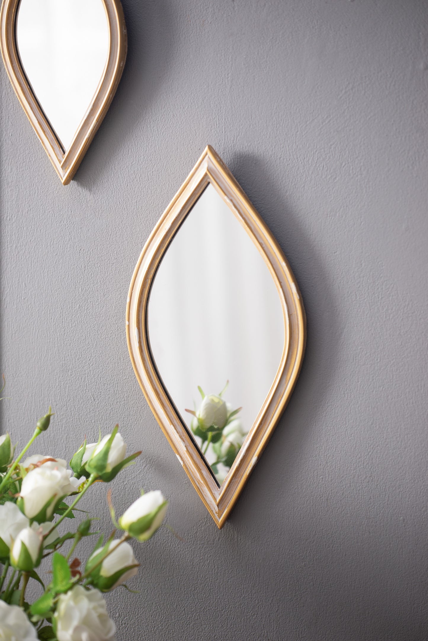 Cleo Contemporary Decorative Wall Mirror