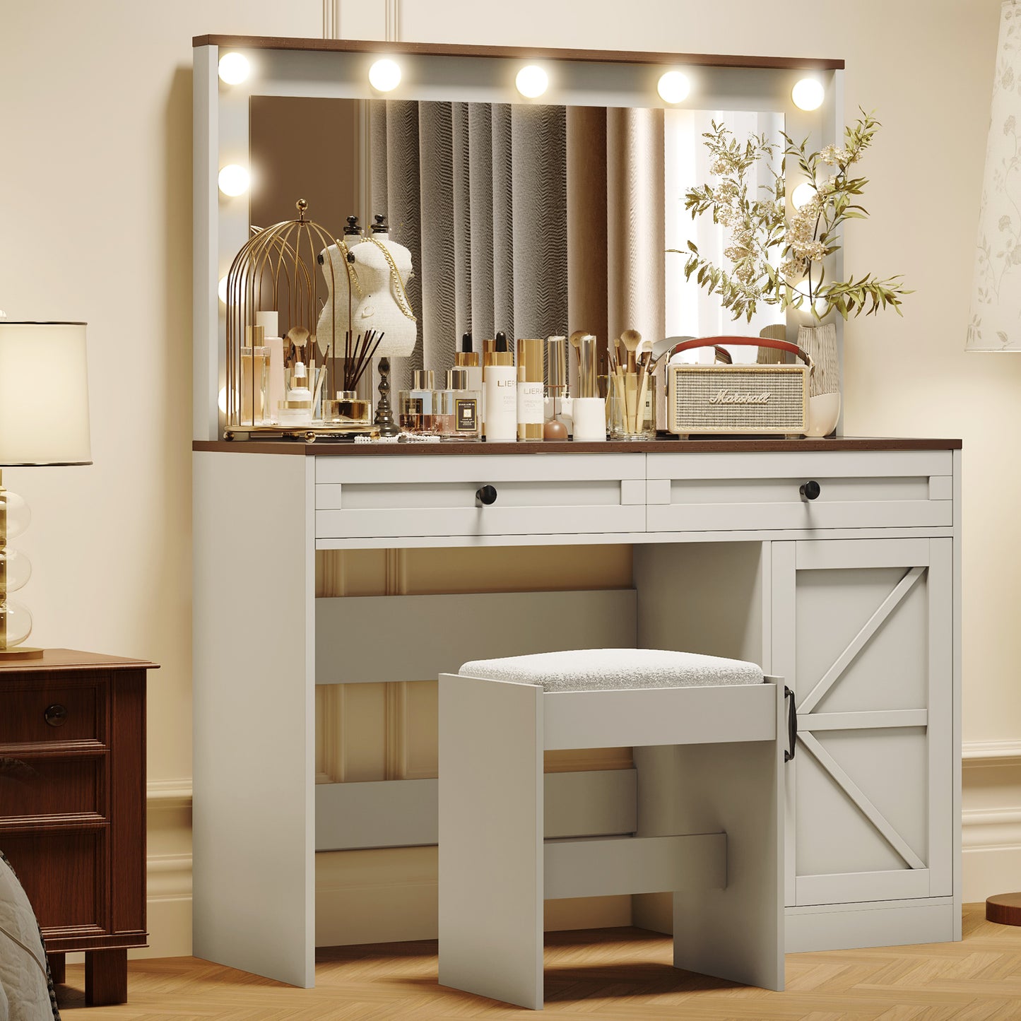 Emery Craftsman Classic Vanity Table