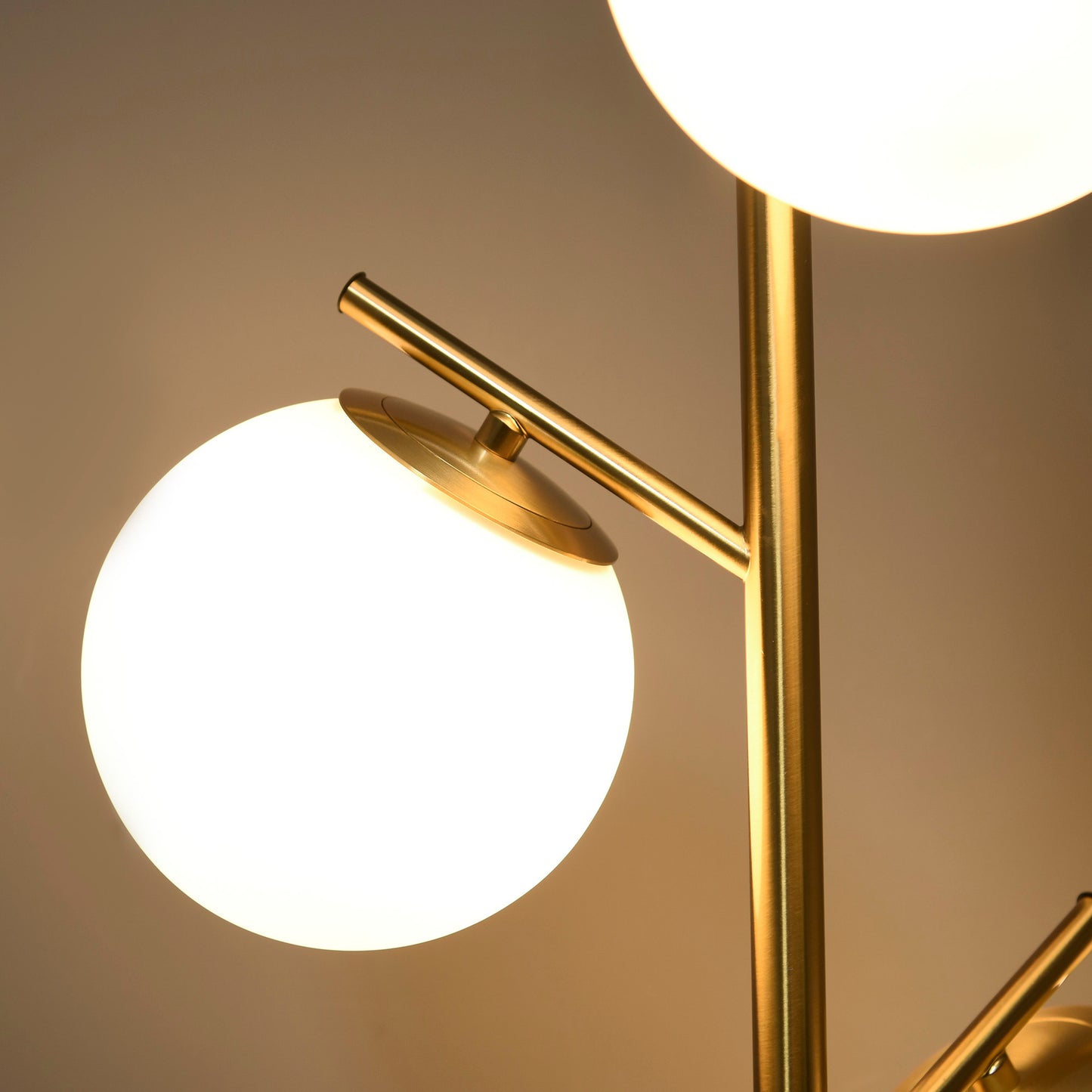 Bartholomew Modern Tree Lamp