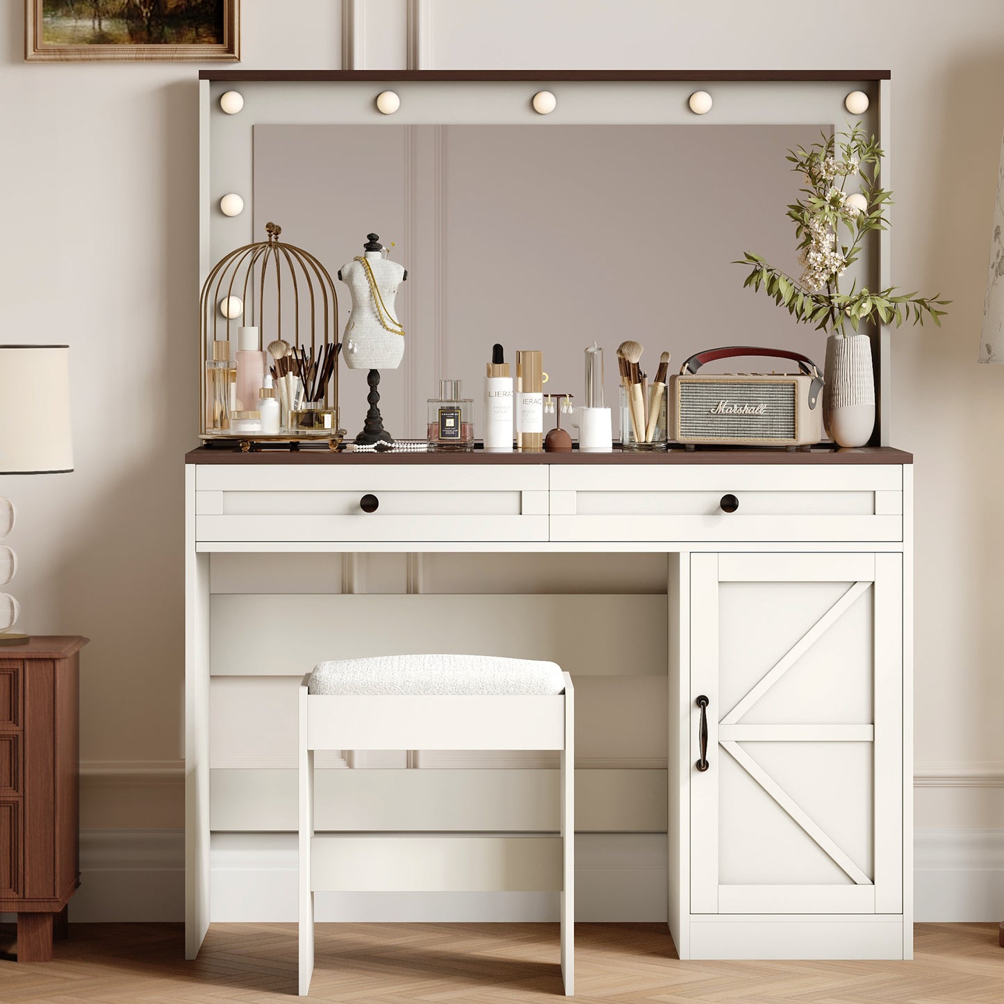 Emery Craftsman Classic Vanity Table