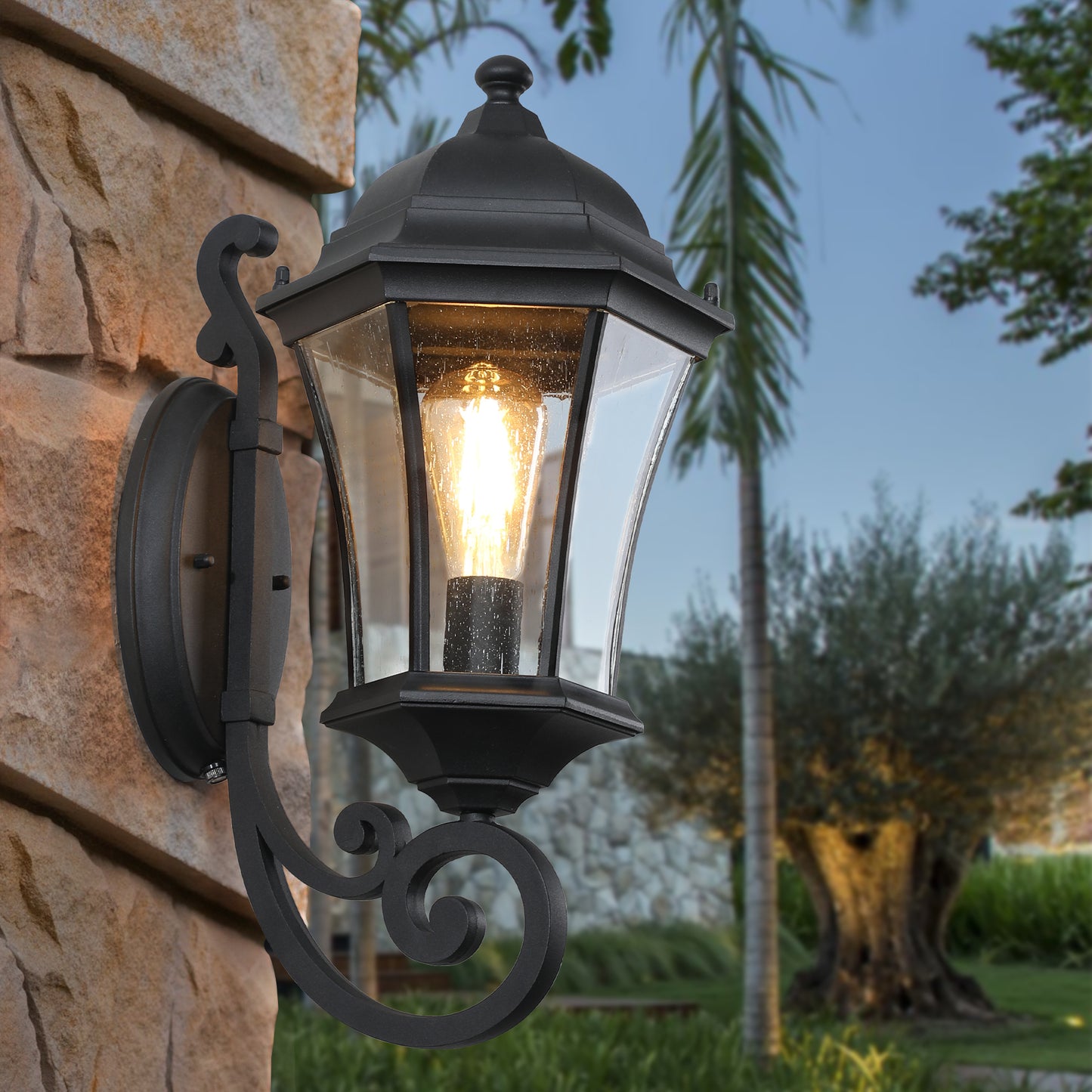 Healdsburg Traditional Glass Wall Lamp