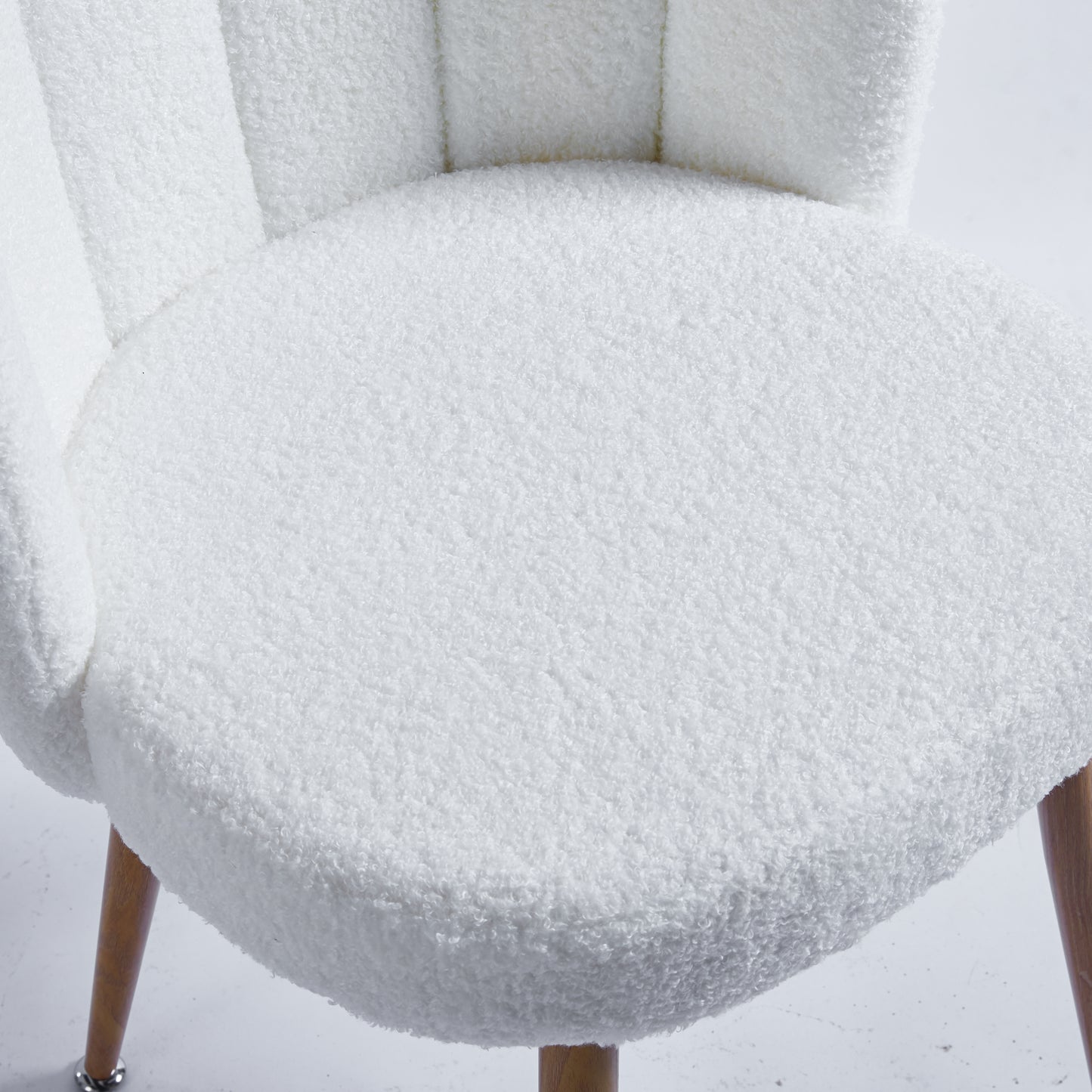 Cleo Contemporary Backrest Cushions Chair