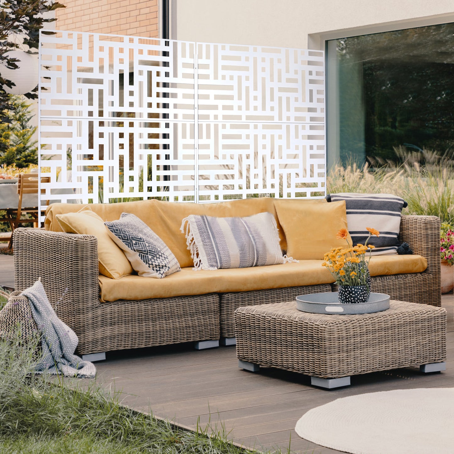 Ghivi Industrial Freestanding Metal Privacy Screen