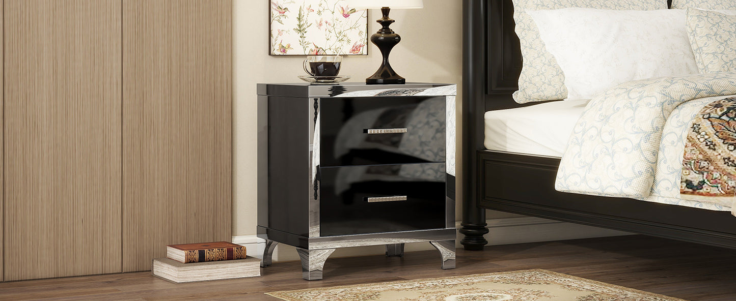 Silverleaf Modern Mirrored Nightstand