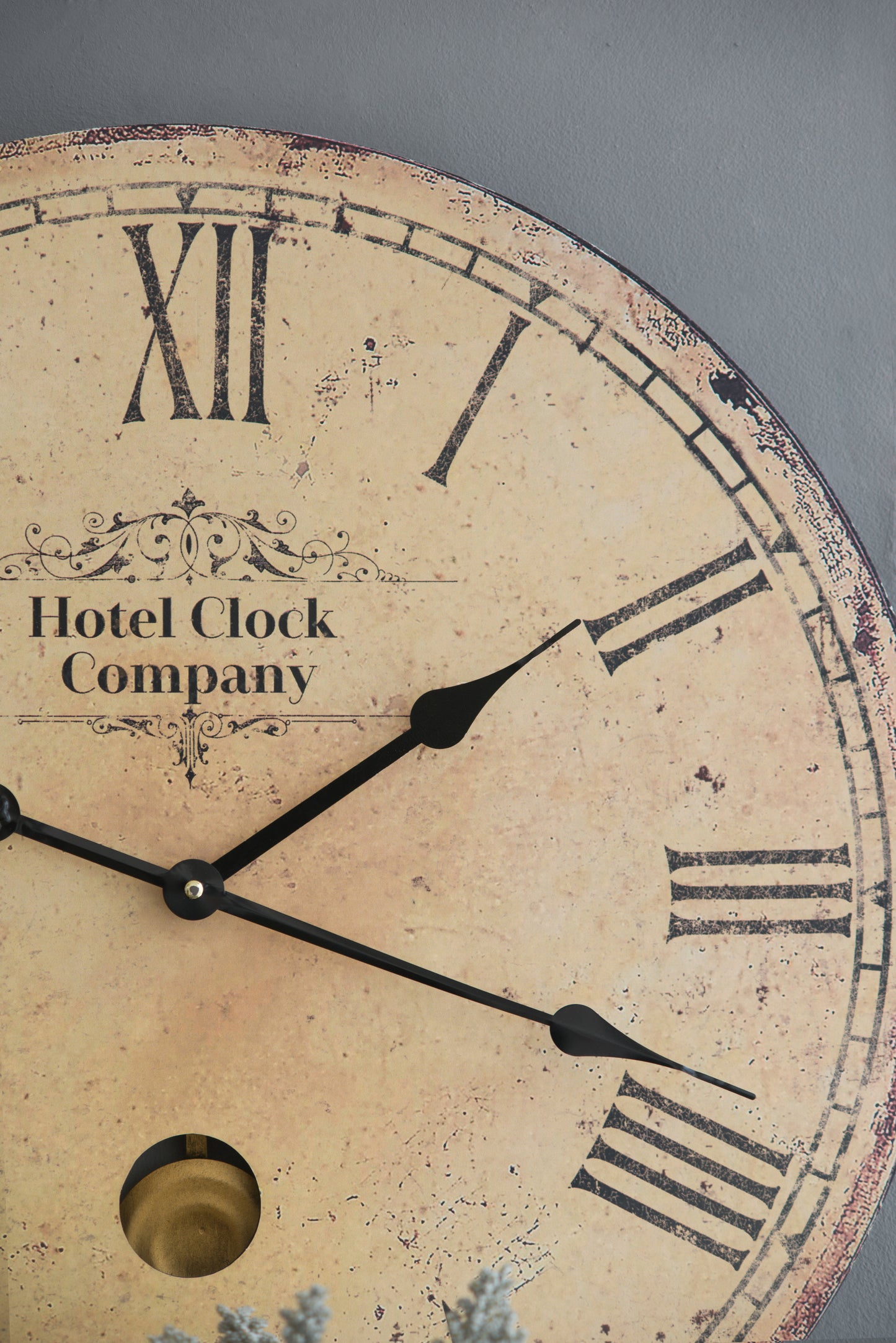 Healdsburg Traditional Wall Clock