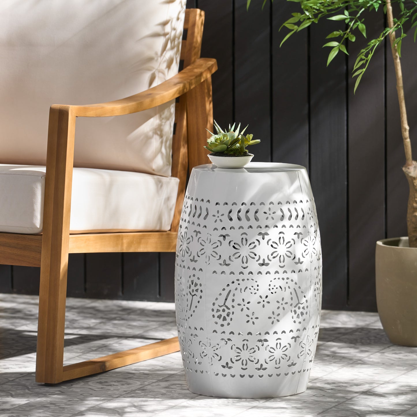 Kingsly Industrial Round Classic Side Table