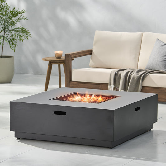 Luz Industrial Square Iron Fire Pit