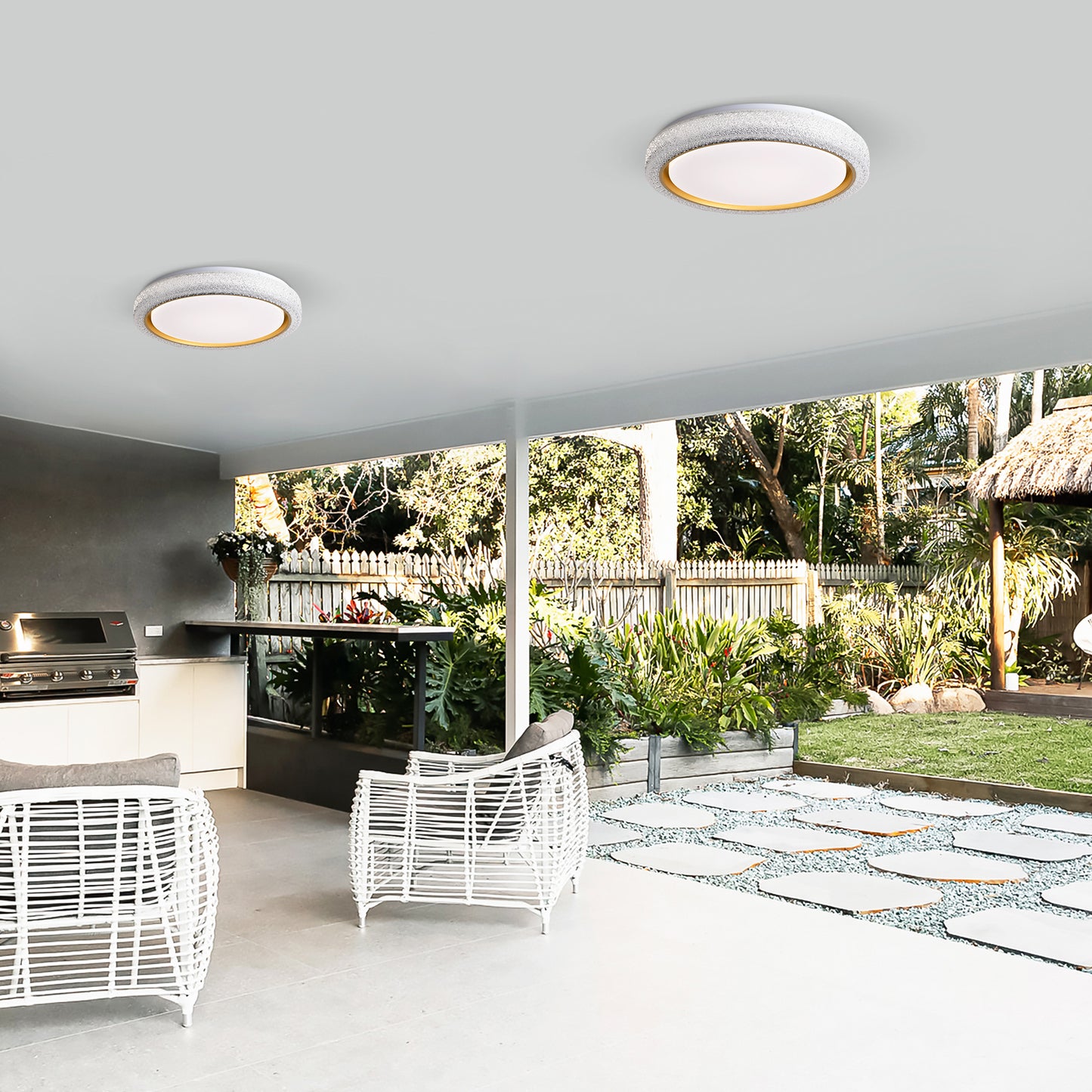 Justo Modern LED Flush Mount Light