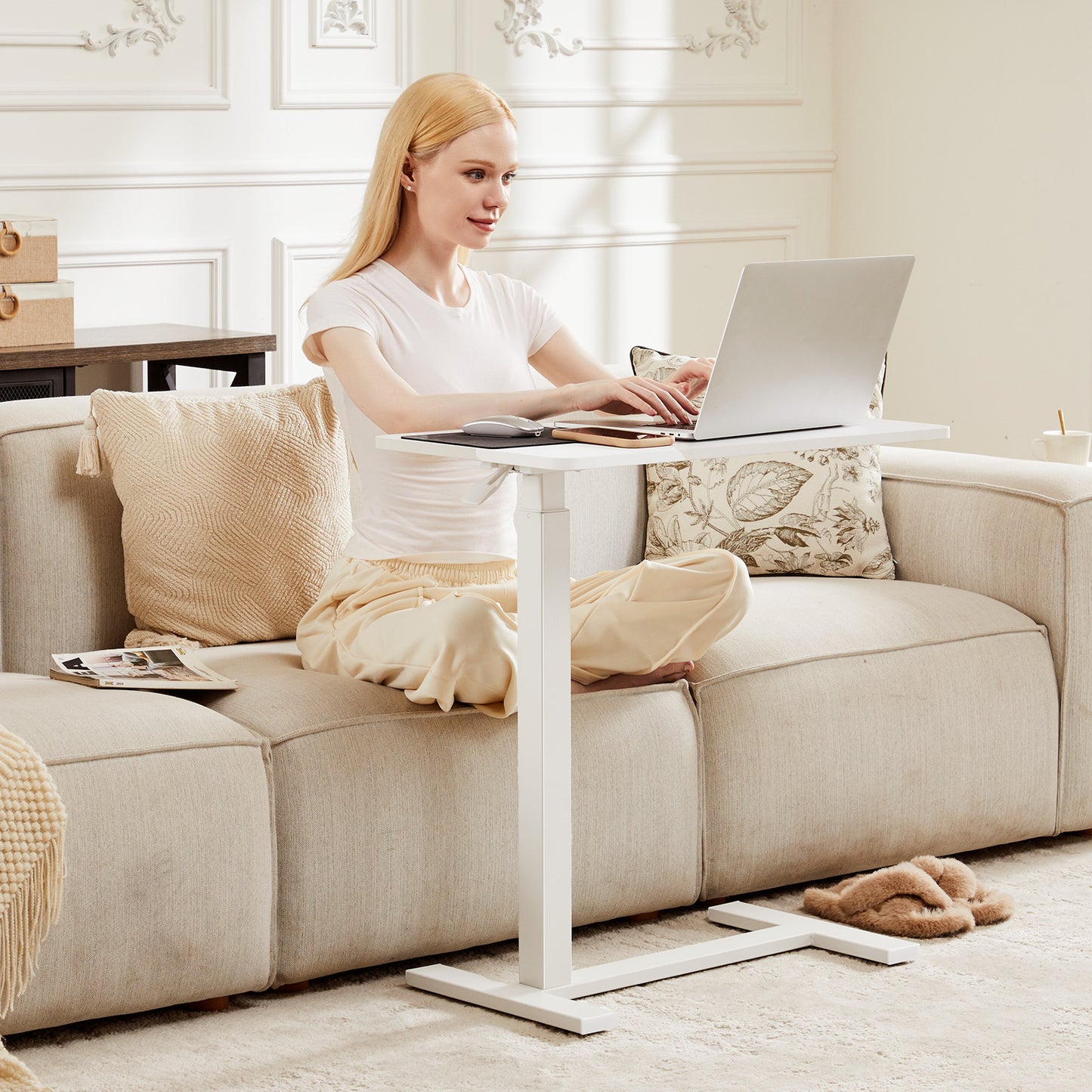 cLazzareschi Modern Mobile Adjustable Standing Desk