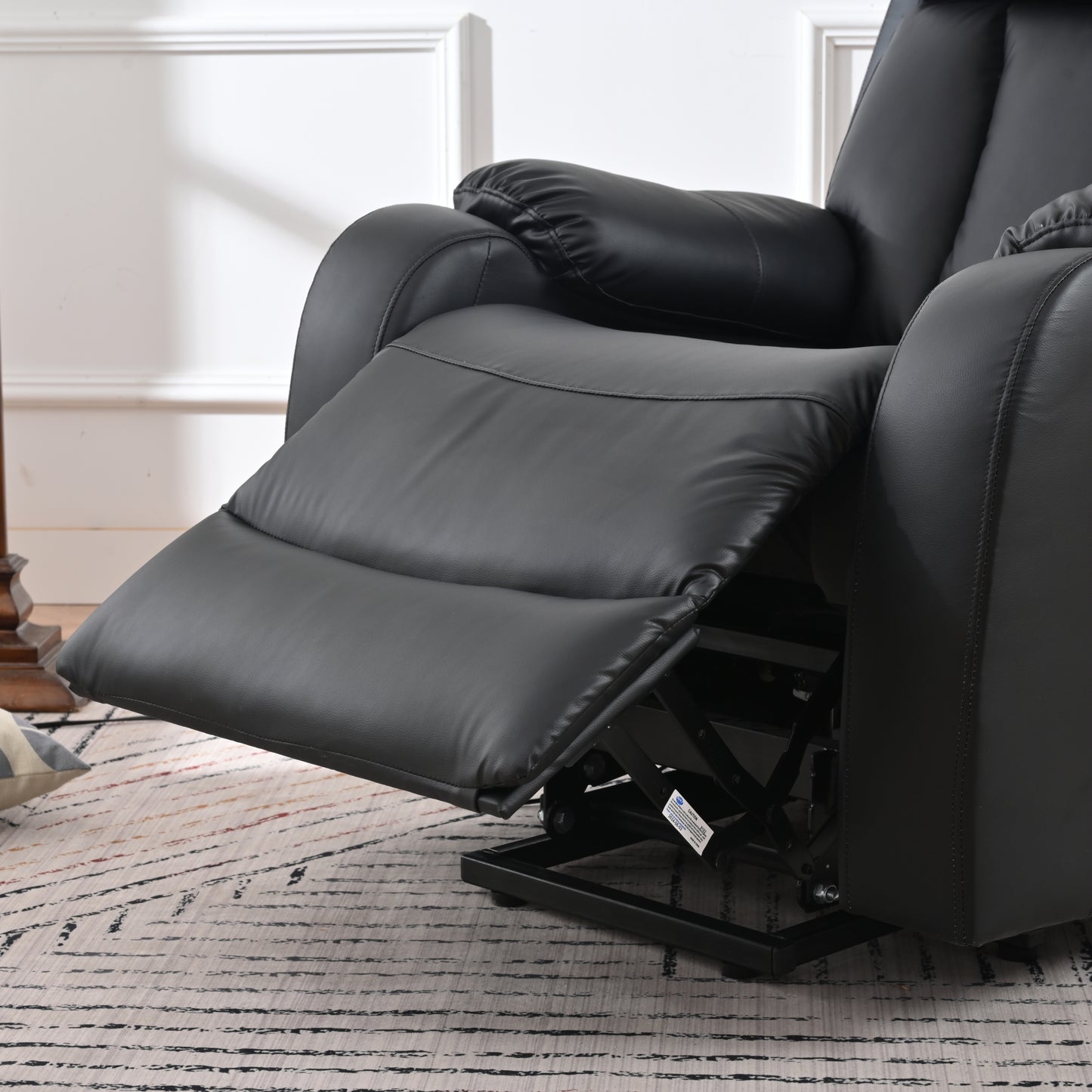 Healdsburg Modern Electric Power Recliner Chair