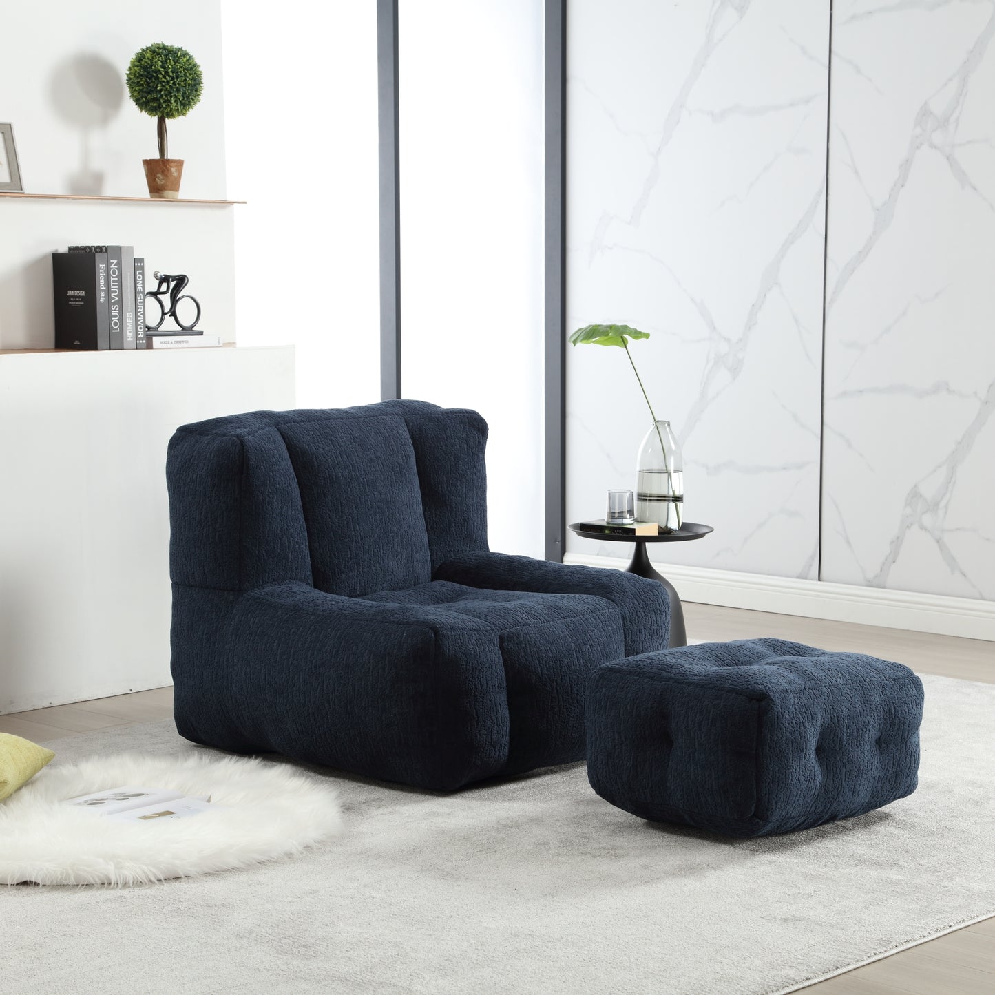 Justo Contemporary Fluffy Memory Chair