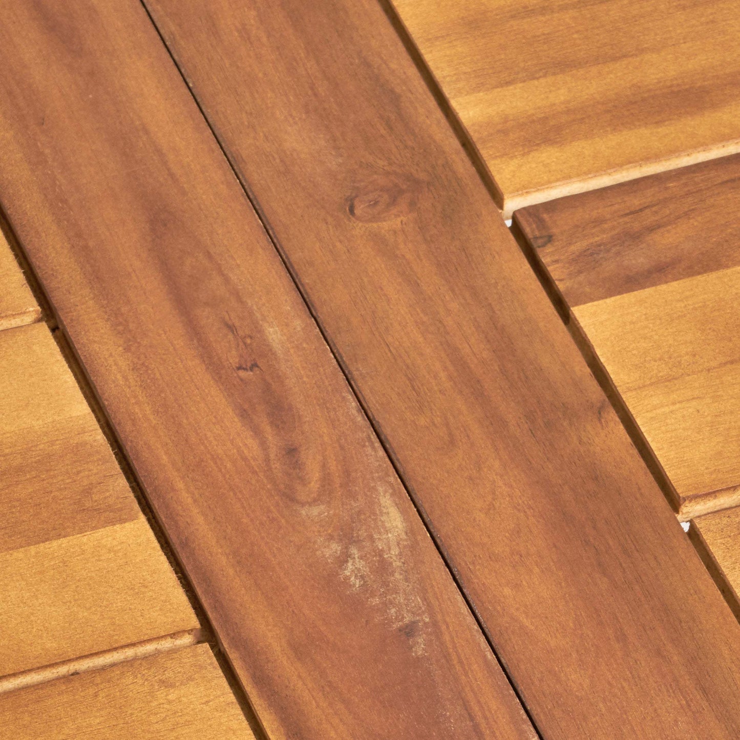 Lula Modern Simple Table