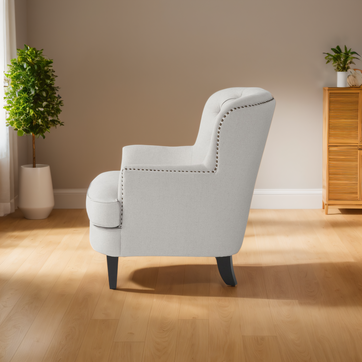 Justo Traditional Upholstered Fabric Club Chair