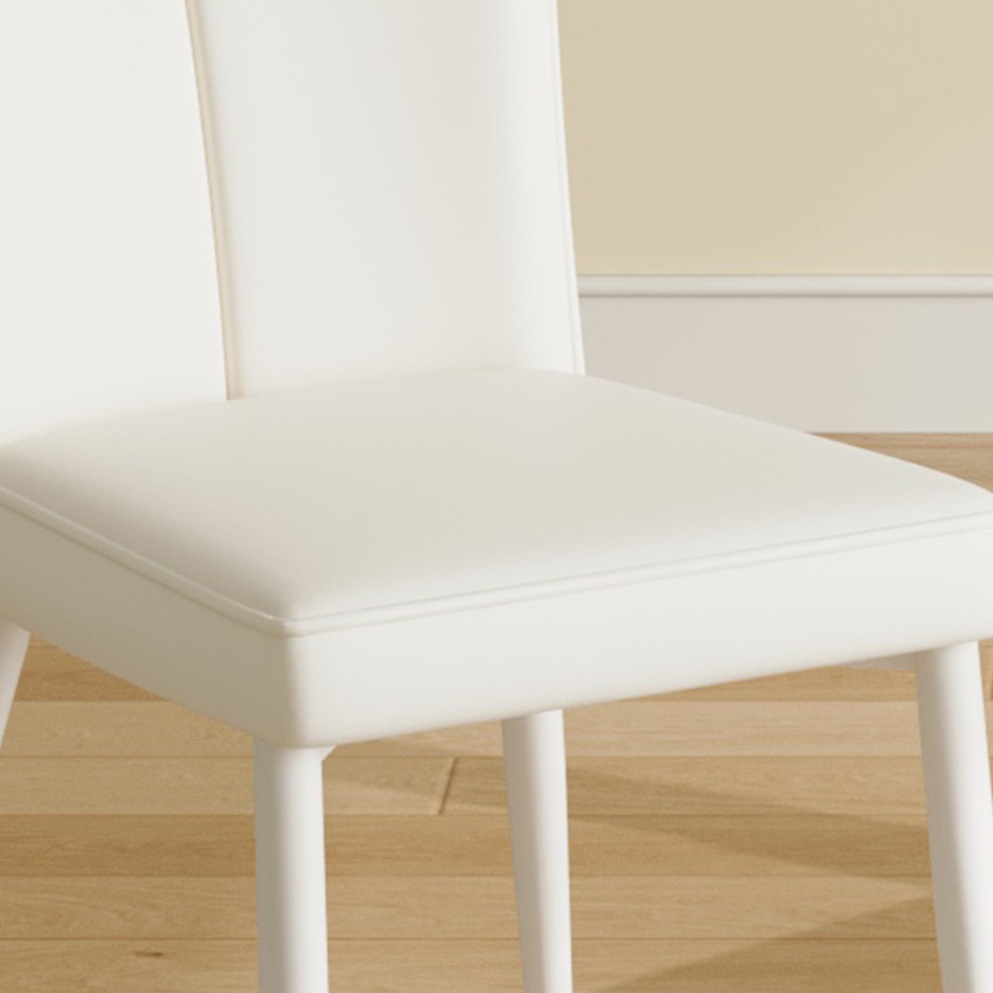 Luz Modern Dining Chair
