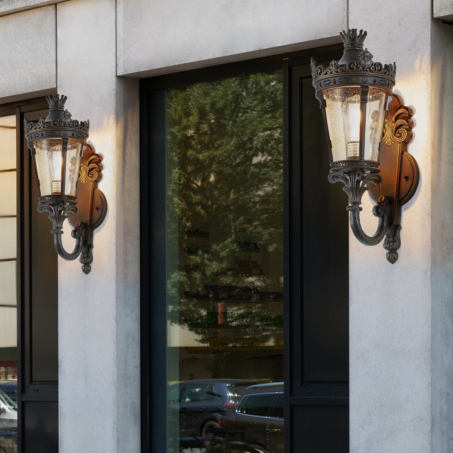 Niles Traditional Outdoor Wall Lantern