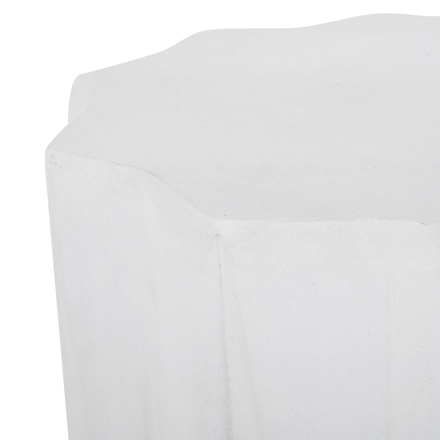 Ghivi Contemporary Outdoor Lightweight Side Table