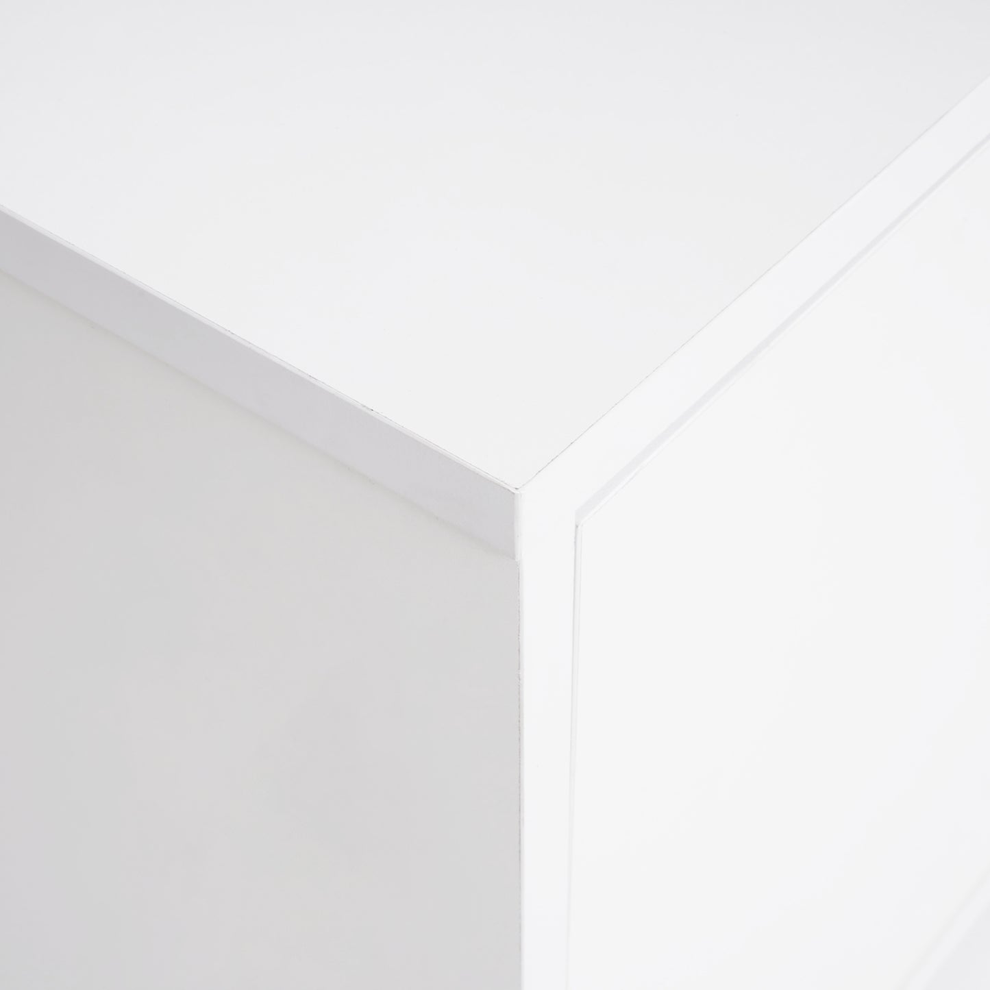 Justo Modern Stand with LED Lights Entertainment Table