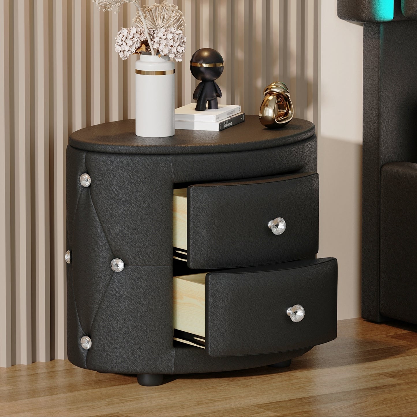Luz Modern Elegant PU Nightstand