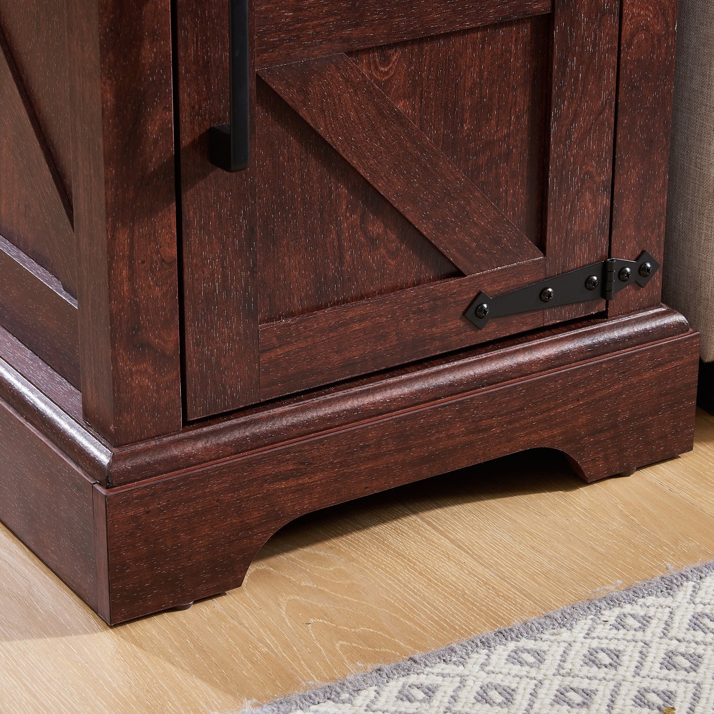Marites Craftsman Oak Farmhouse End Table